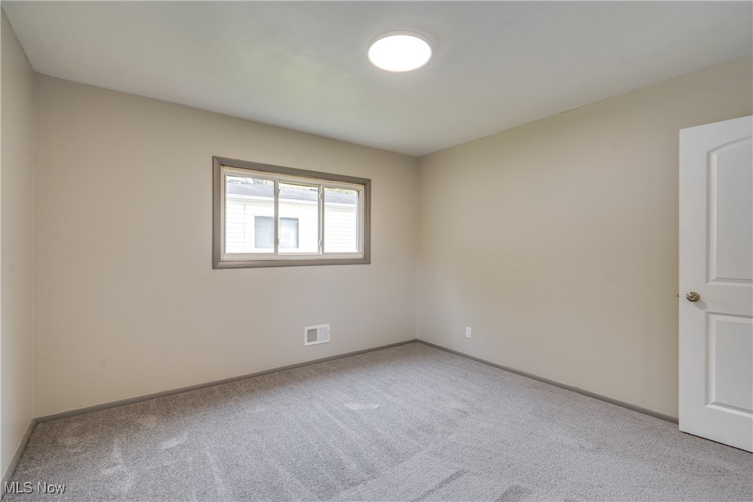 2953 Clearfield Avenue Akron OH 44314