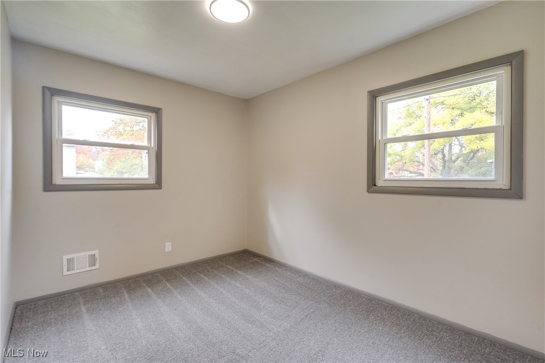 2953 Clearfield Avenue Akron OH 44314