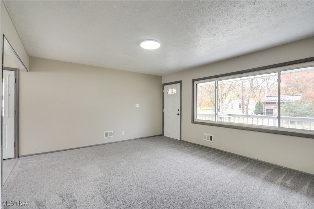 2953 Clearfield Avenue Akron OH 44314