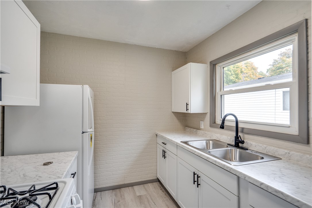 2953 Clearfield Avenue Akron OH 44314