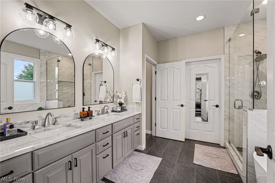 9803 Burton Drive Twinsburg OH 44087