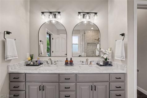9803 Burton Drive Twinsburg OH 44087