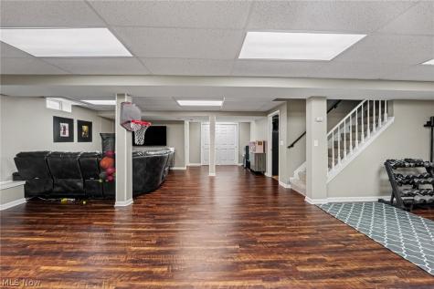 9803 Burton Drive Twinsburg OH 44087