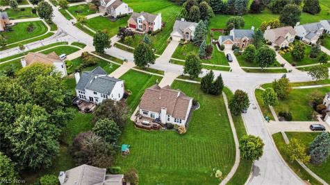 9803 Burton Drive Twinsburg OH 44087