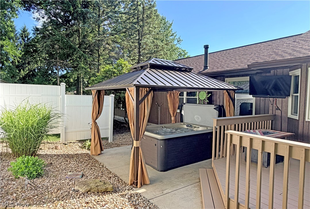 1043 Reedy Drive Wadsworth OH 44281