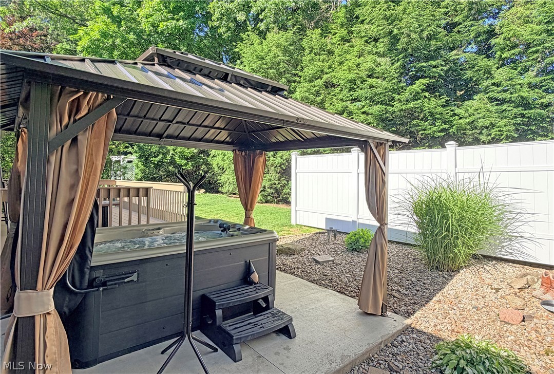 1043 Reedy Drive Wadsworth OH 44281