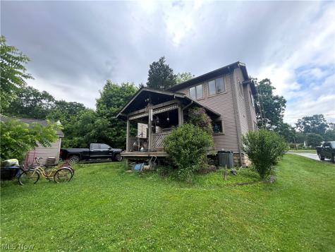 805 5th Street Niles OH 44446