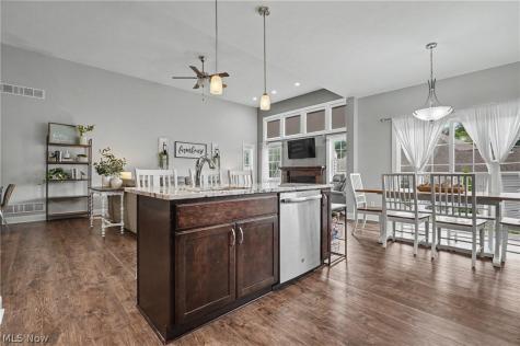 341 Alexis Lane Canal Fulton OH 44614