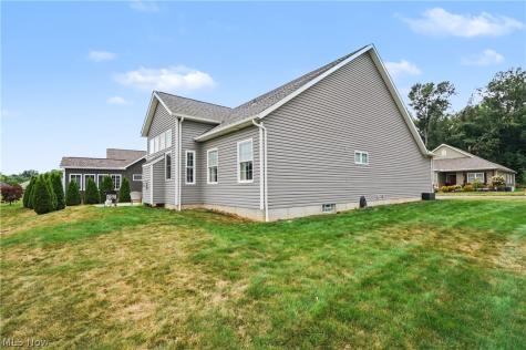 341 Alexis Lane Canal Fulton OH 44614