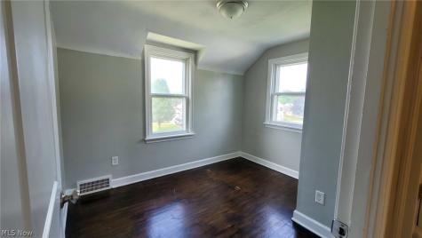 1210 25th Street NE Canton OH 44714