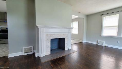 1210 25th Street NE Canton OH 44714