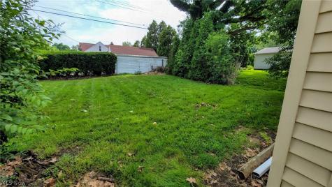 1210 25th Street NE Canton OH 44714