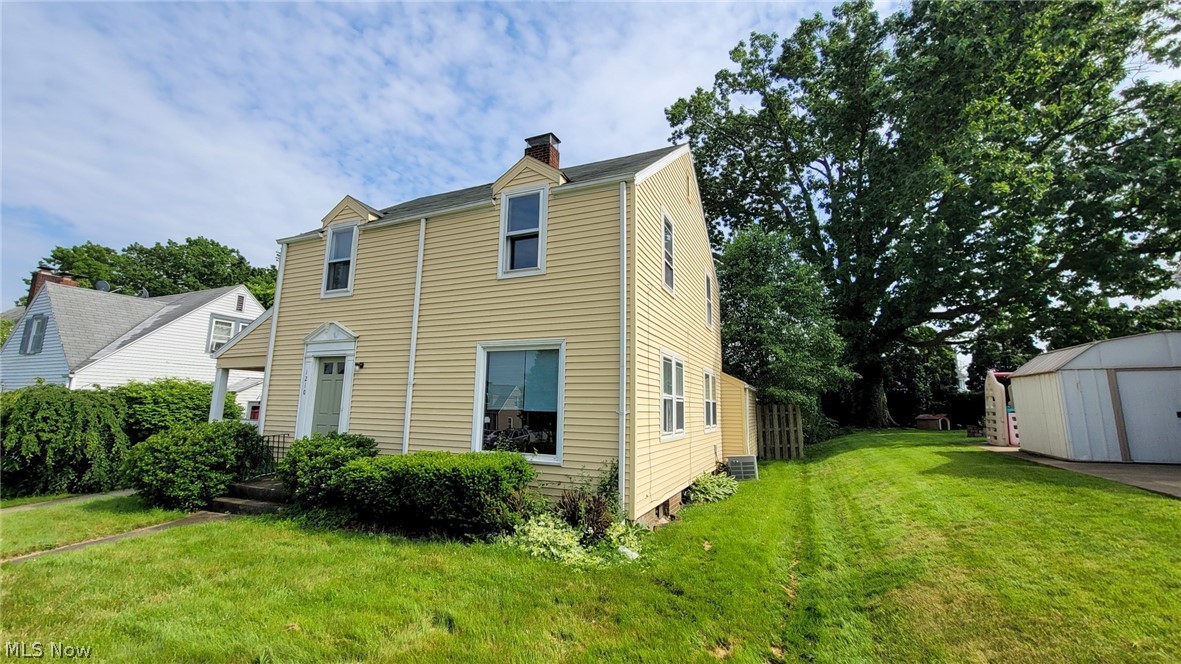 1210 25th Street NE Canton OH 44714