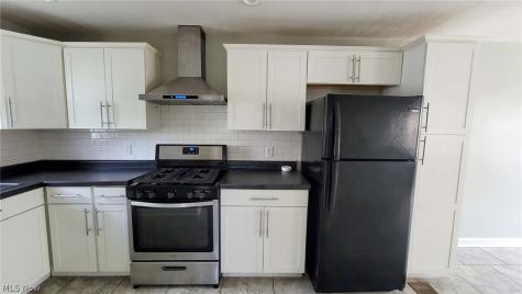 1210 25th Street NE Canton OH 44714
