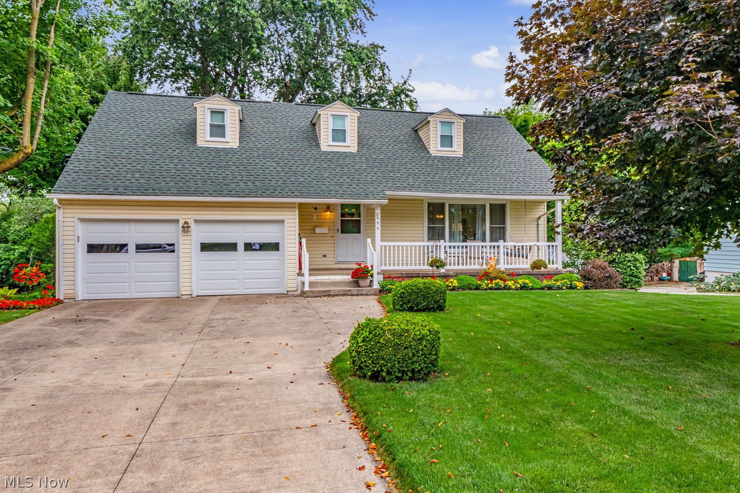 696 West Street Wadsworth OH 44281