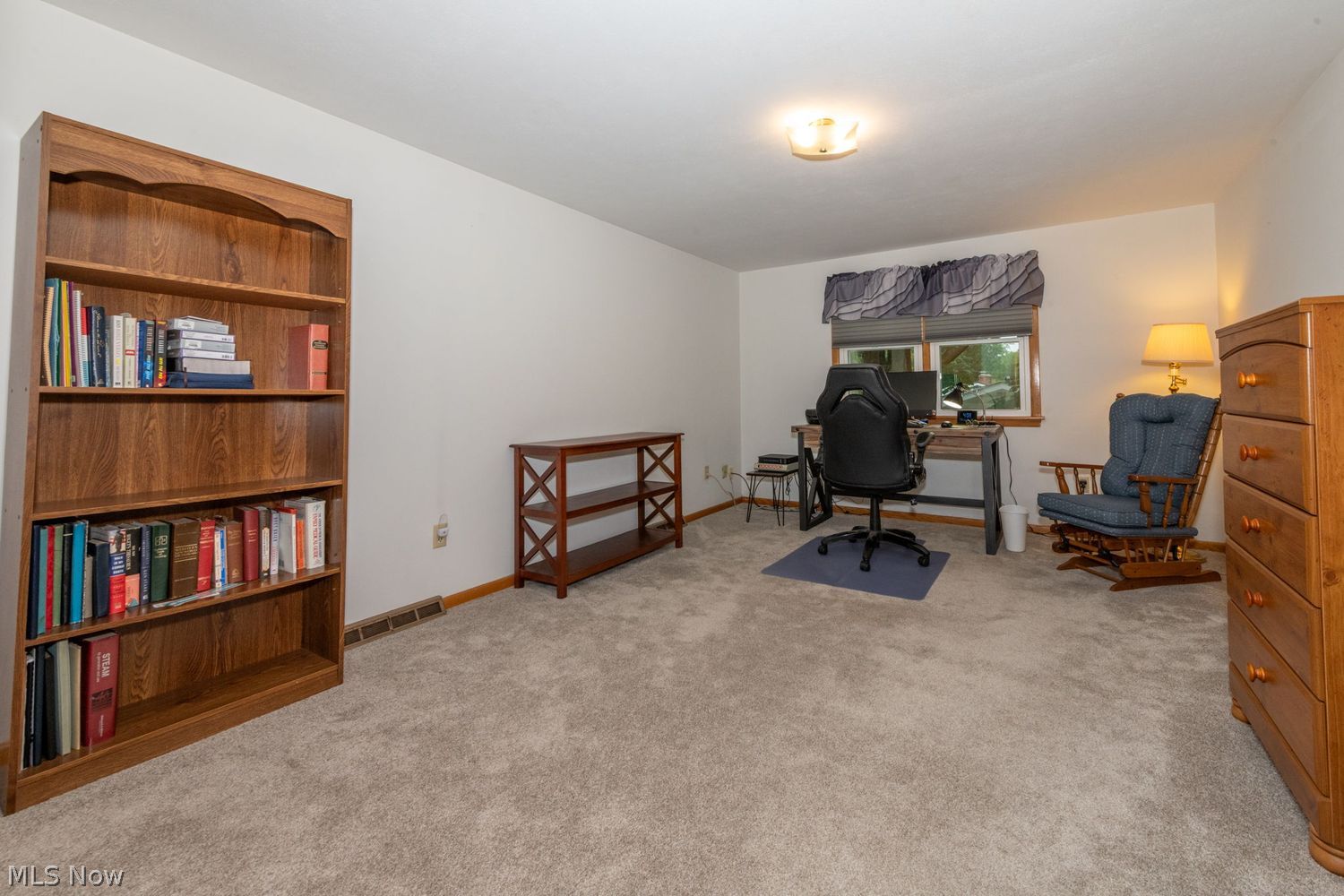 696 West Street Wadsworth OH 44281