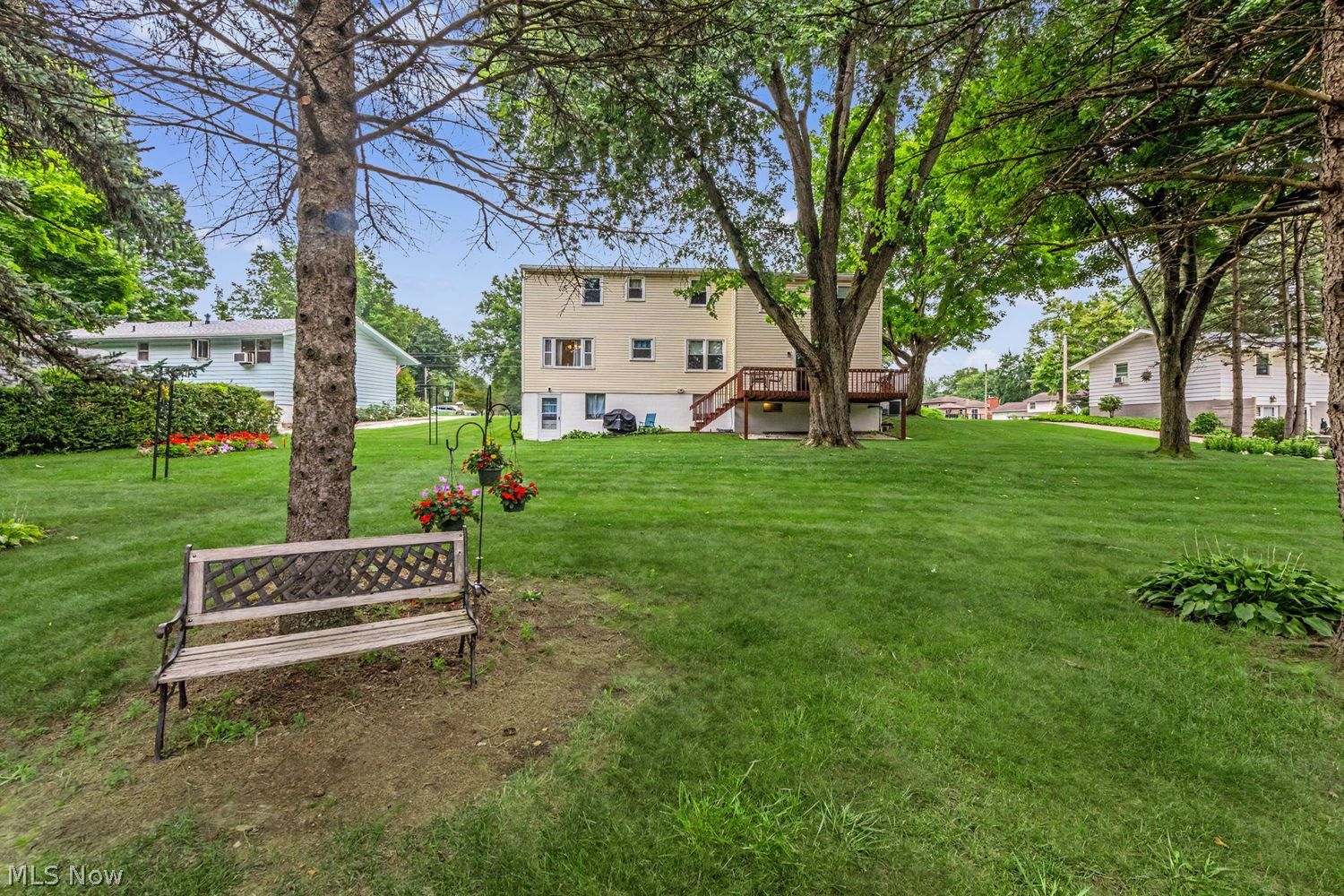 696 West Street Wadsworth OH 44281