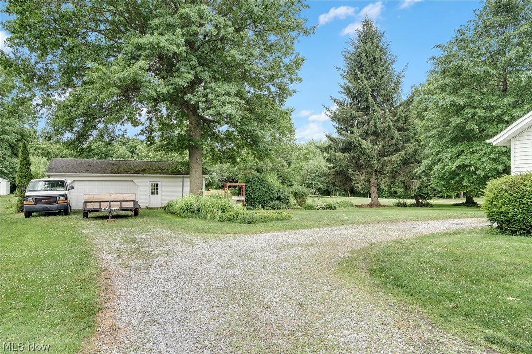 75 E South Range Road North Lima OH 44452