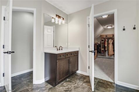 32451 English Turn Street Avon Lake OH 44012