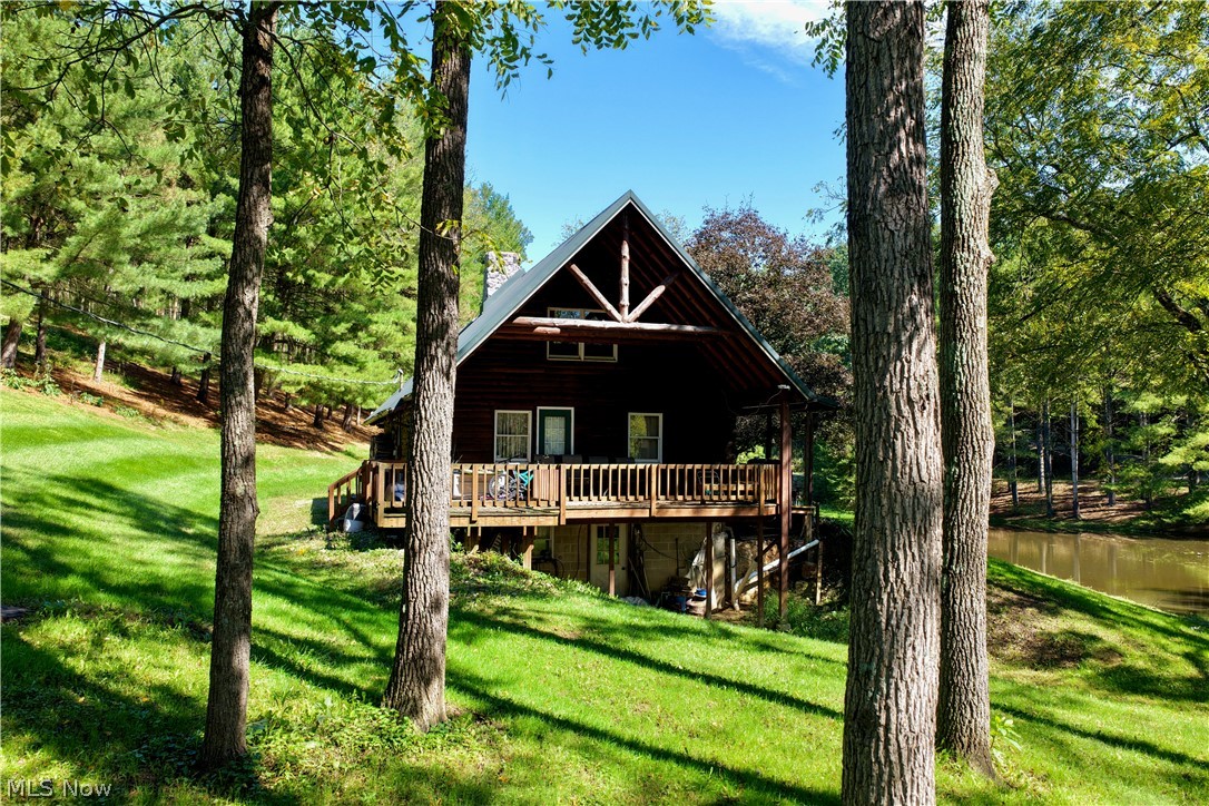 55644 County Road 2 Fresno OH 43824