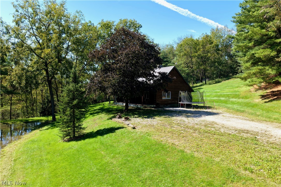 55644 County Road 2 Fresno OH 43824