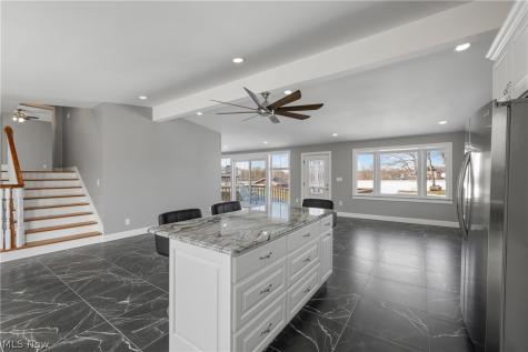 253 Aqua Boulevard Coventry OH 44319