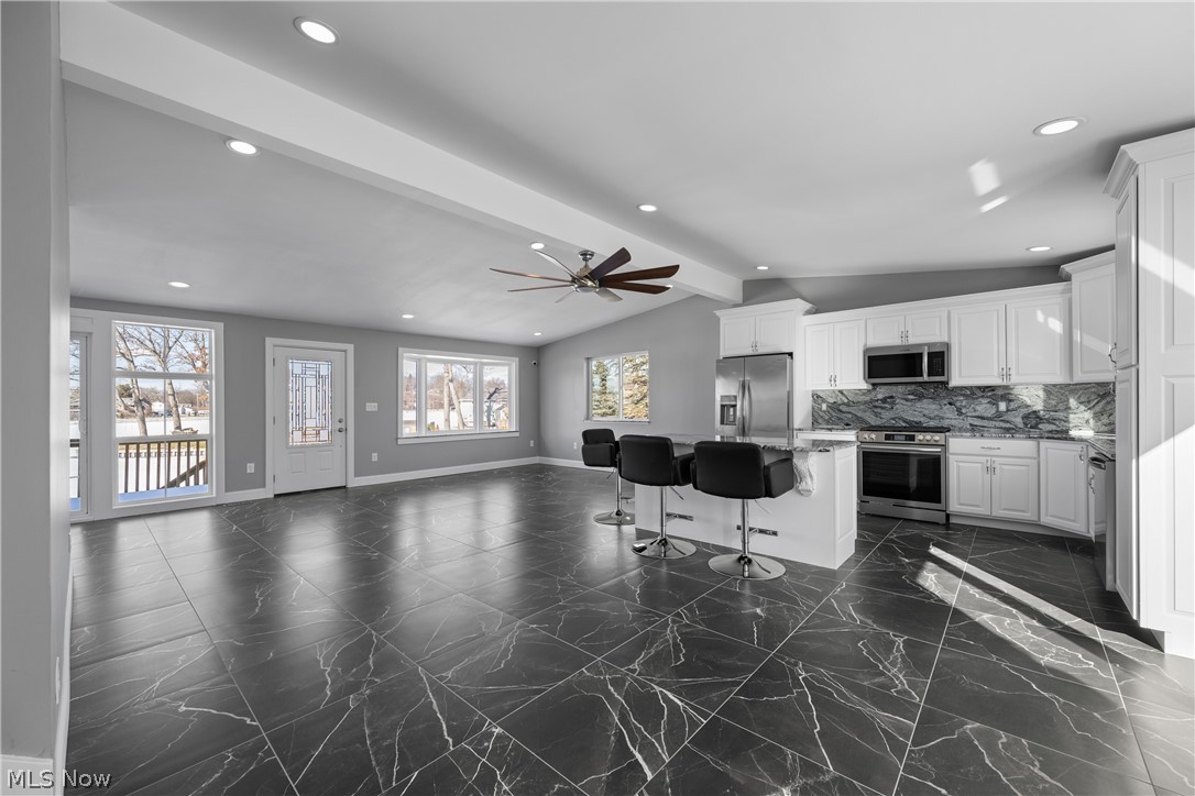 253 Aqua Boulevard Coventry OH 44319