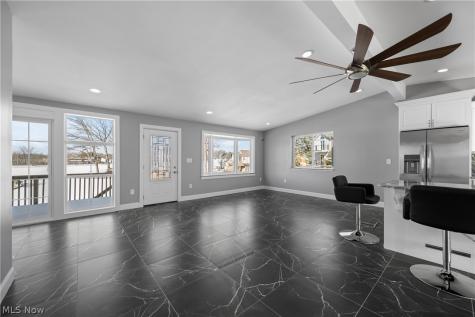 253 Aqua Boulevard Coventry OH 44319