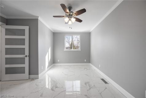 253 Aqua Boulevard Coventry OH 44319