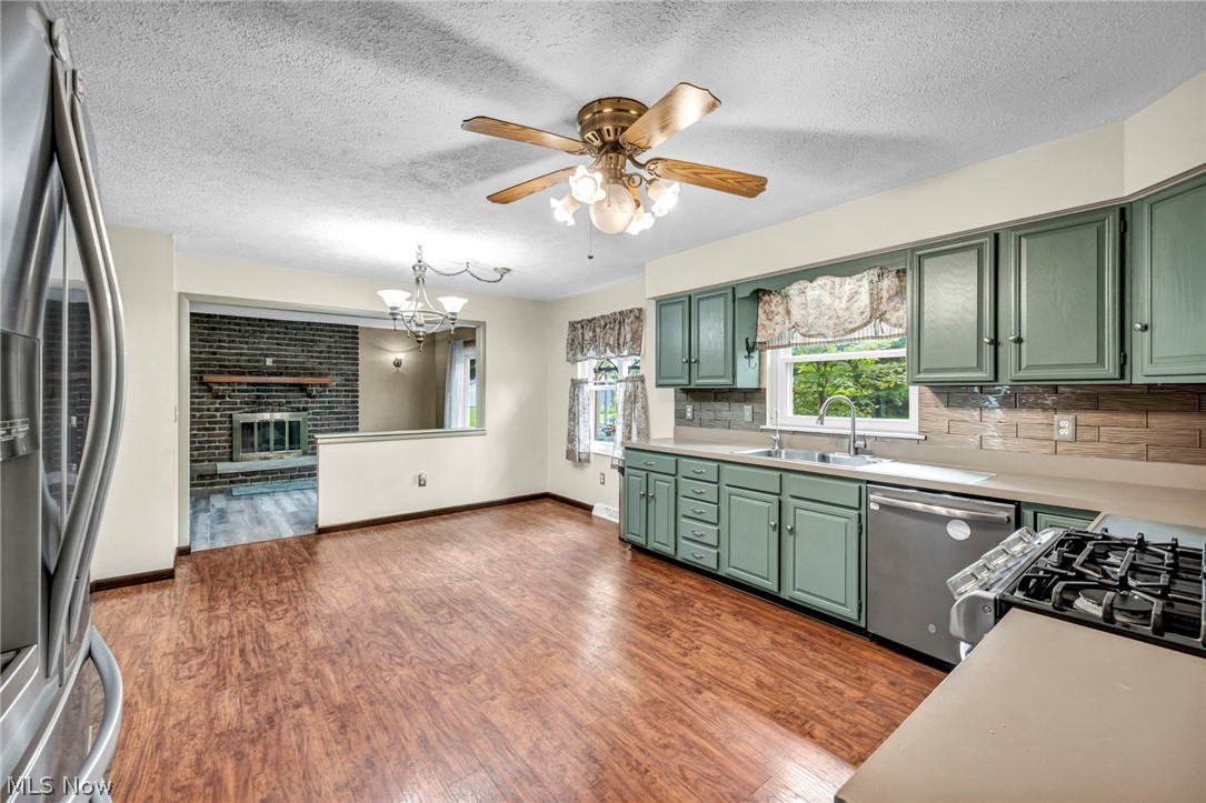 615 Salt Springs Road Warren OH 44440