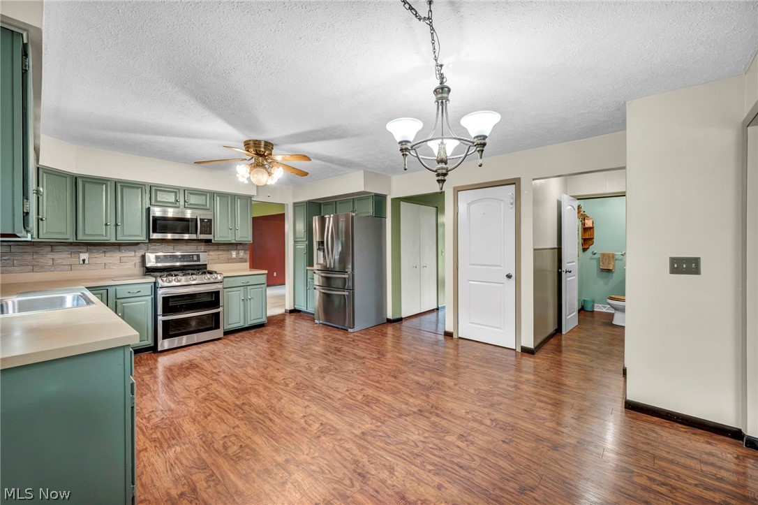615 Salt Springs Road Warren OH 44440