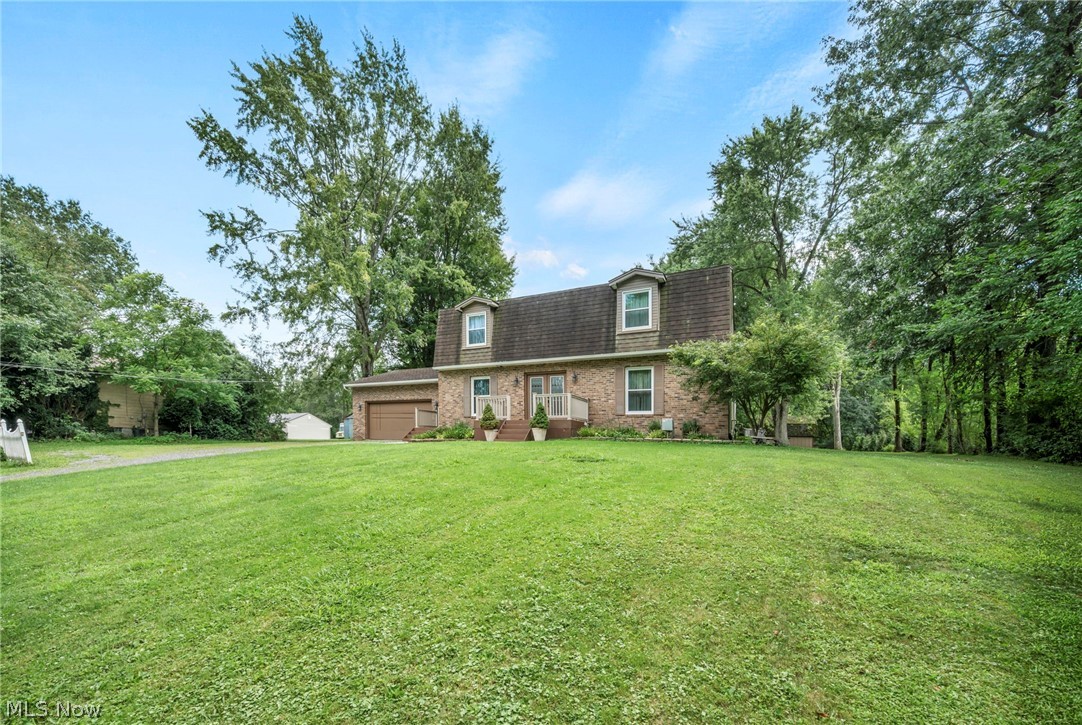 615 Salt Springs Road Warren OH 44440