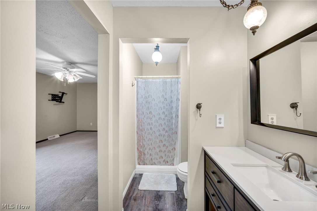 615 Salt Springs Road Warren OH 44440