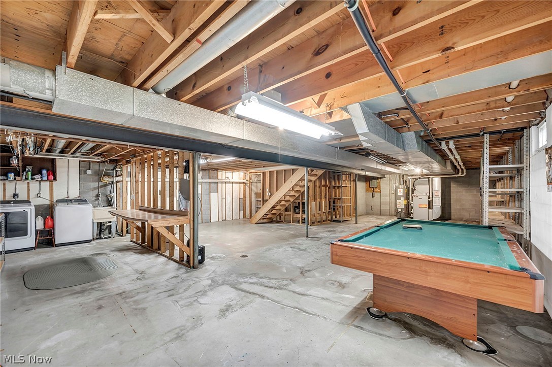 615 Salt Springs Road Warren OH 44440