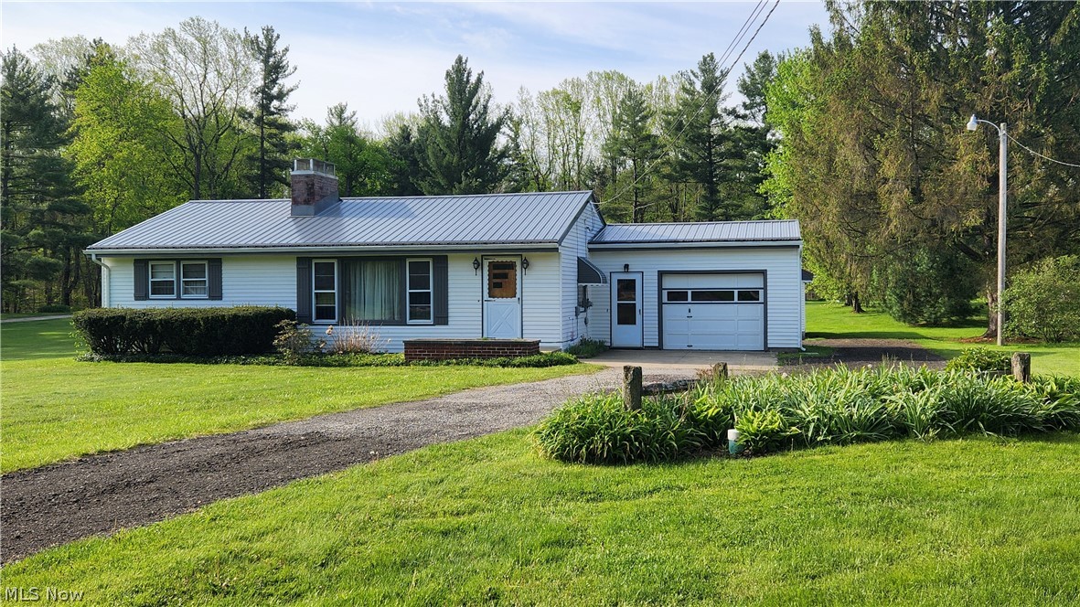 13993 Butternut Road Burton OH 44021