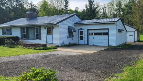 13993 Butternut Road Burton OH 44021