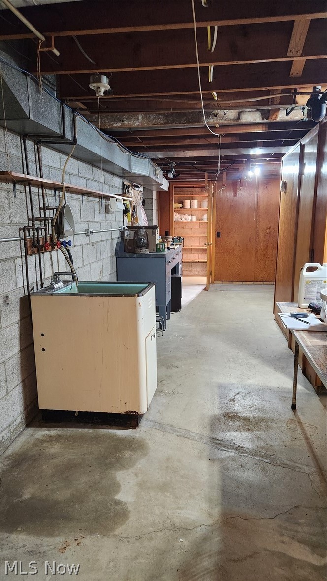 13993 Butternut Road Burton OH 44021