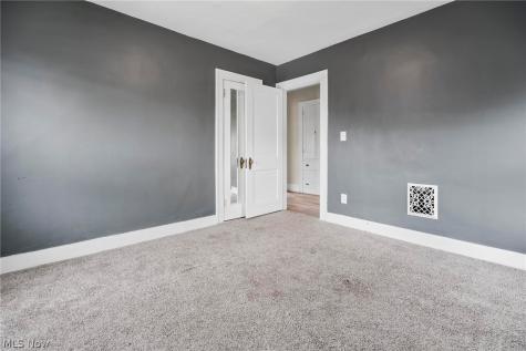 4218 E 124th Street Cleveland OH 44105