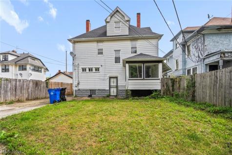 4218 E 124th Street Cleveland OH 44105