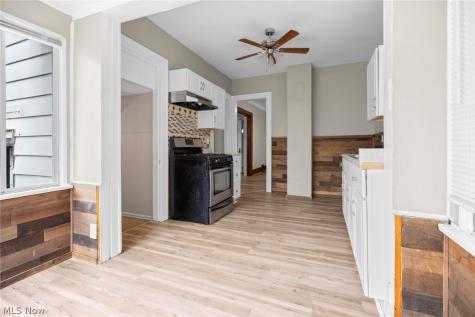 4218 E 124th Street Cleveland OH 44105