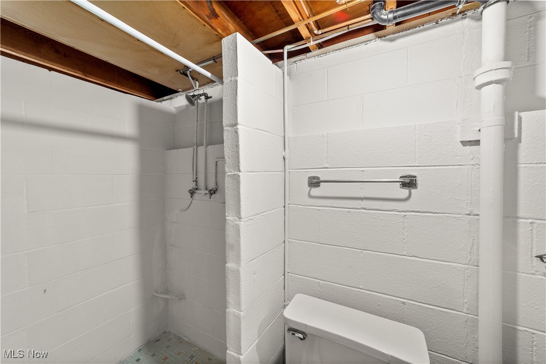 20469 Westwood Park Boulevard Strongsville OH 44149