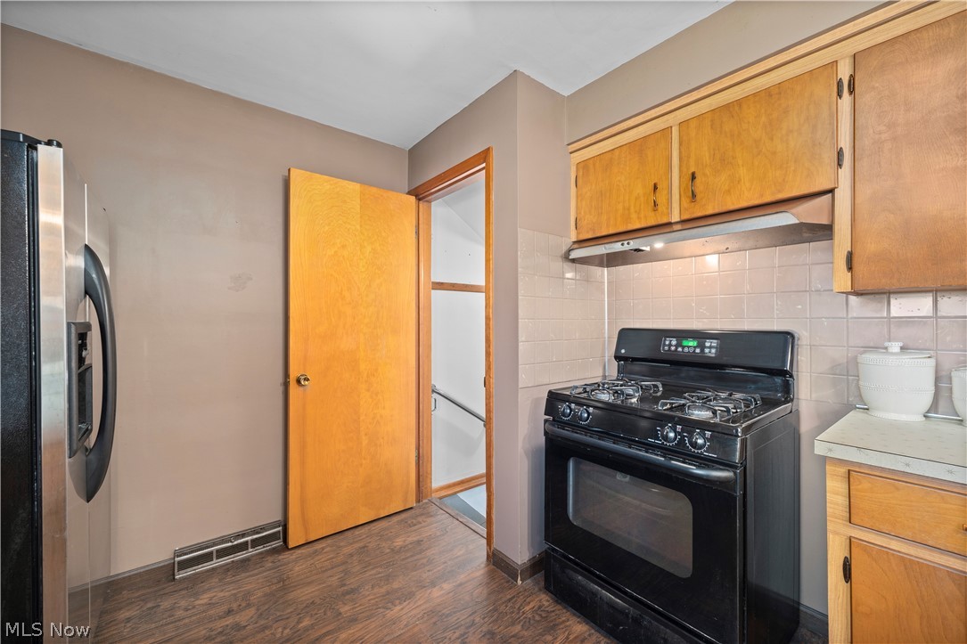 1428 Meister Road Lorain OH 44053