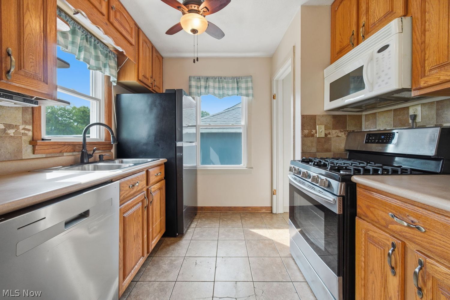 1200 E River Street Elyria OH 44035