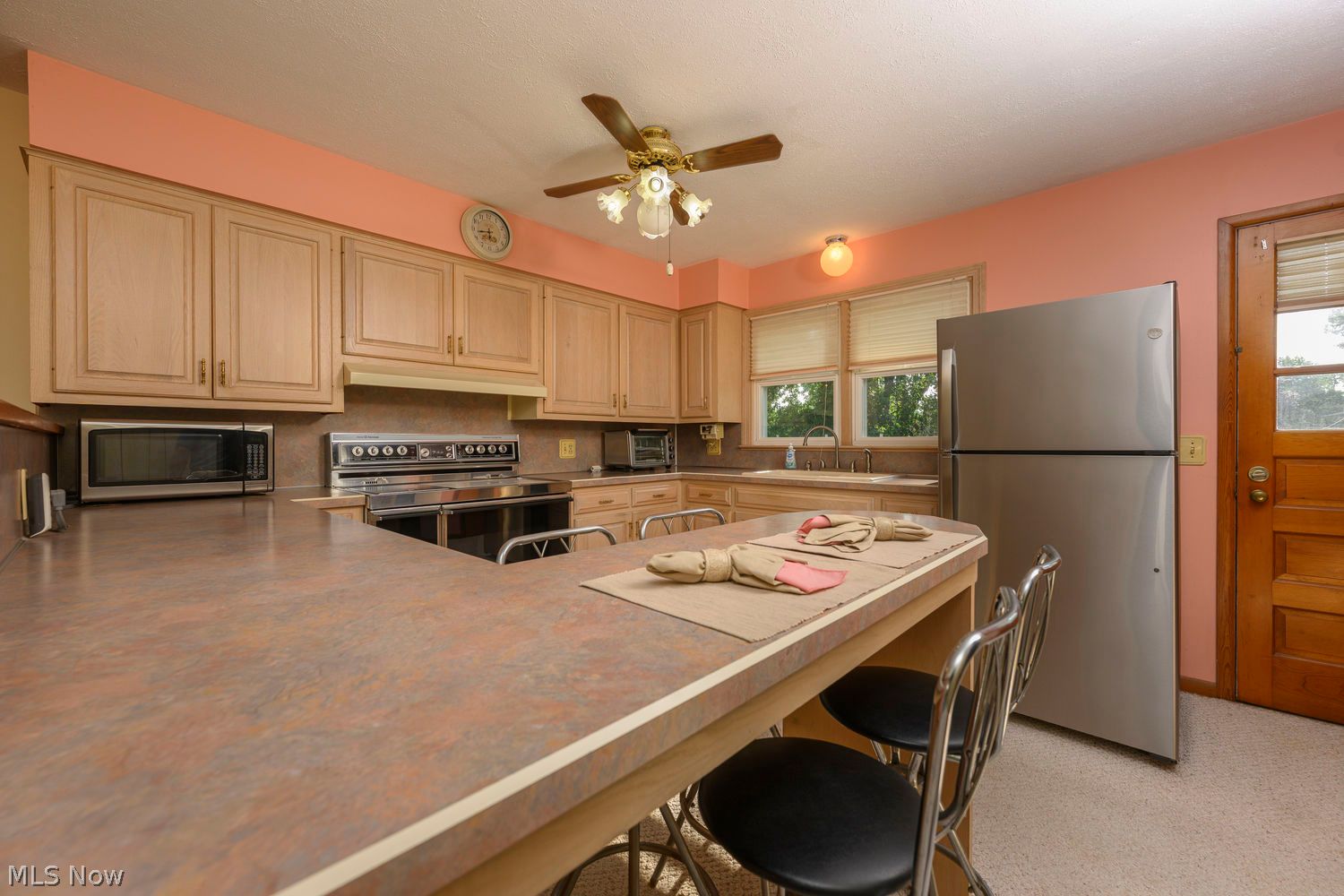 721 Lindy Lane Avenue SW North Canton OH 44720