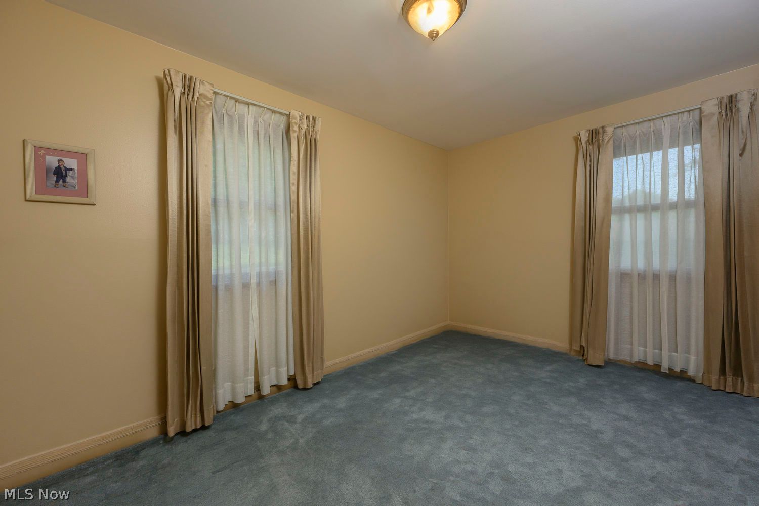 721 Lindy Lane Avenue SW North Canton OH 44720