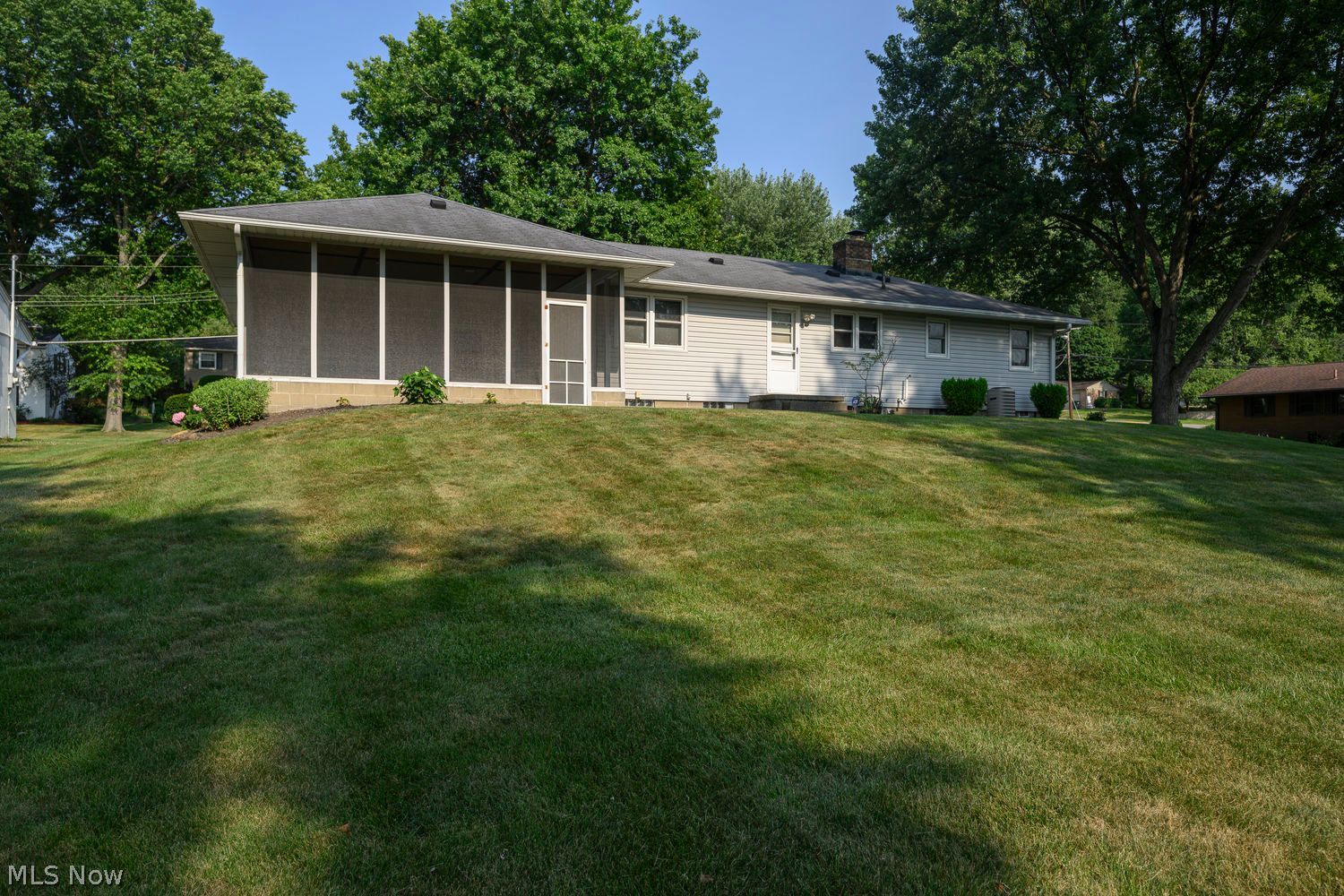721 Lindy Lane Avenue SW North Canton OH 44720