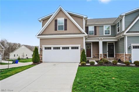 1610 Mud Brook Lane Akron OH 44313