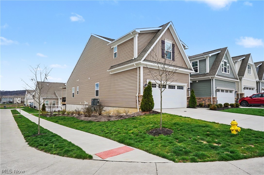 1610 Mud Brook Lane Akron OH 44313