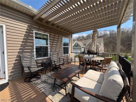 1610 Mud Brook Lane Akron OH 44313