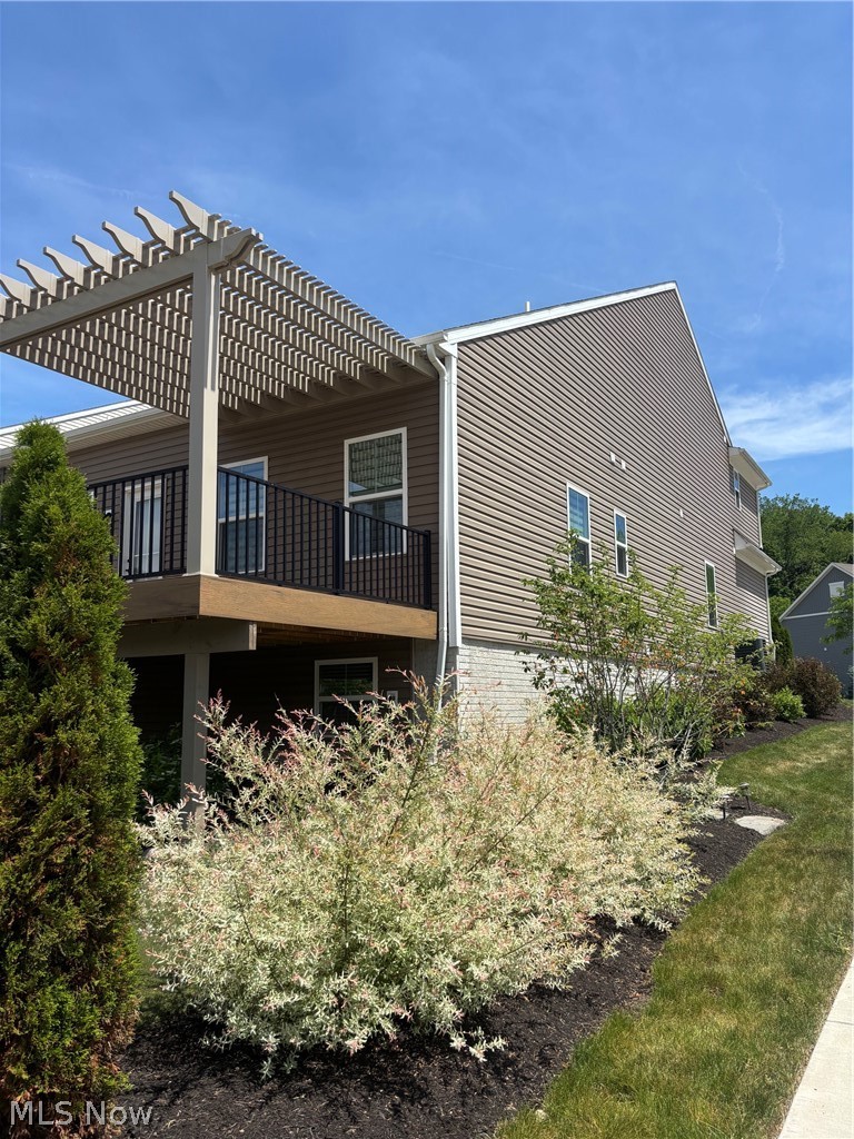 1610 Mud Brook Lane Akron OH 44313